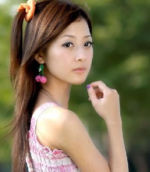 女性月经量多是怎么回事呢